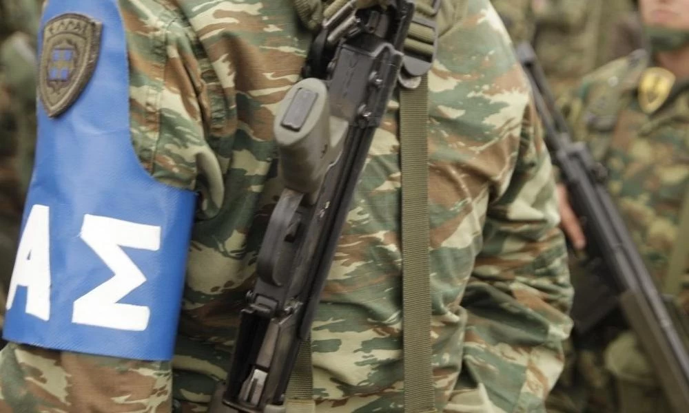 Θετικός στον κορονοϊό 20χρονος στρατιώτης